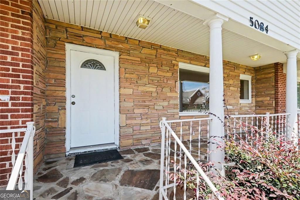 5084 Lavista RD