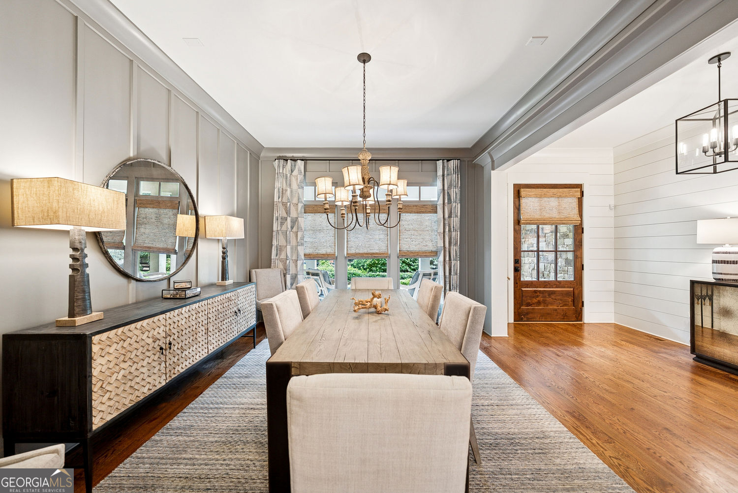 Roswell, Georgia 30075, United States, 4 Bedrooms Bedrooms, ,5 BathroomsBathrooms,Residential,Pending,199784