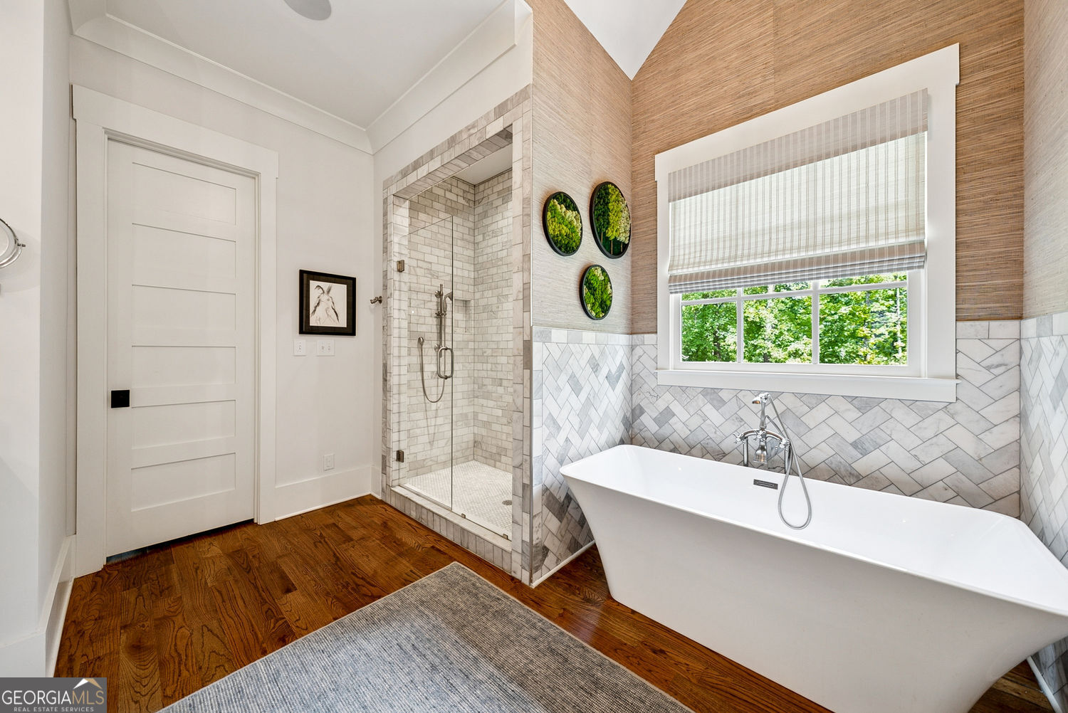 Roswell, Georgia 30075, United States, 4 Bedrooms Bedrooms, ,5 BathroomsBathrooms,Residential,Pending,199784