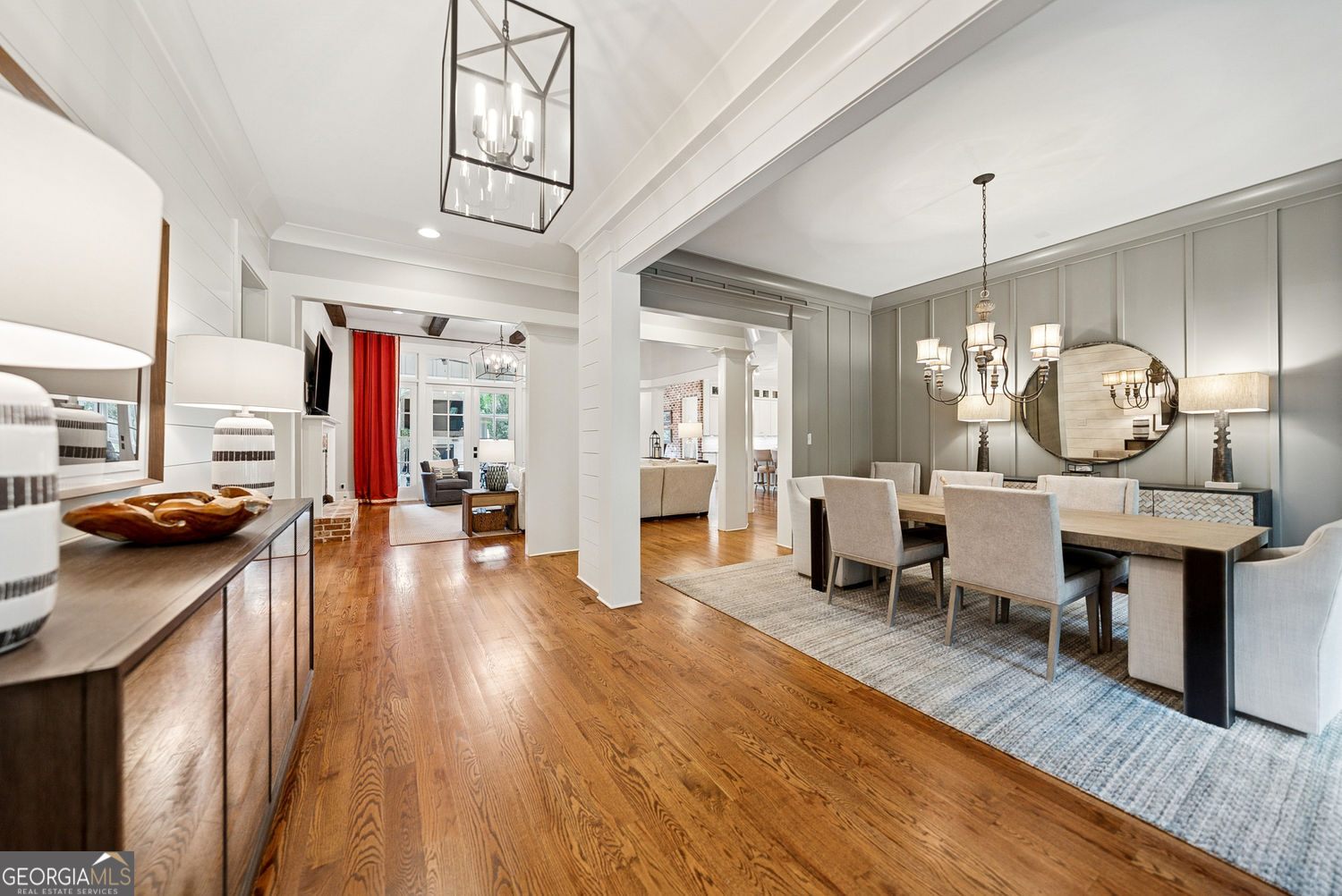 Roswell, Georgia 30075, United States, 4 Bedrooms Bedrooms, ,5 BathroomsBathrooms,Residential,Pending,199784