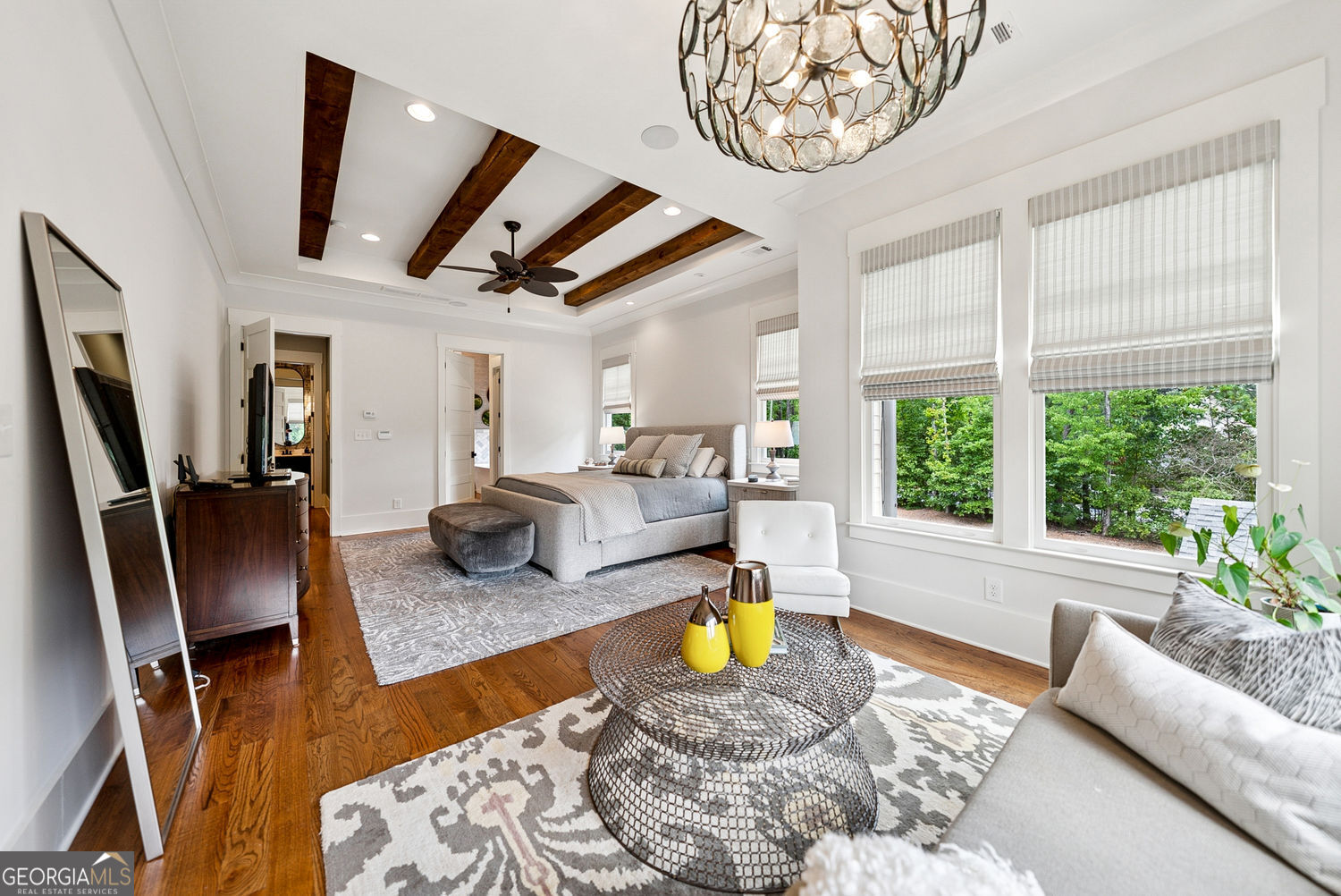 Roswell, Georgia 30075, United States, 4 Bedrooms Bedrooms, ,5 BathroomsBathrooms,Residential,Pending,199784