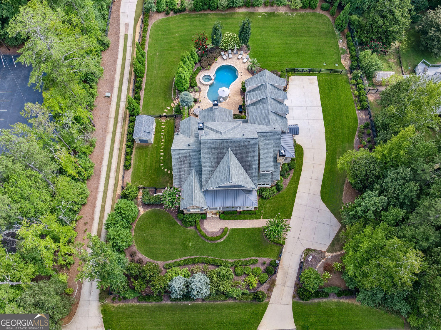 375 Hembree RD