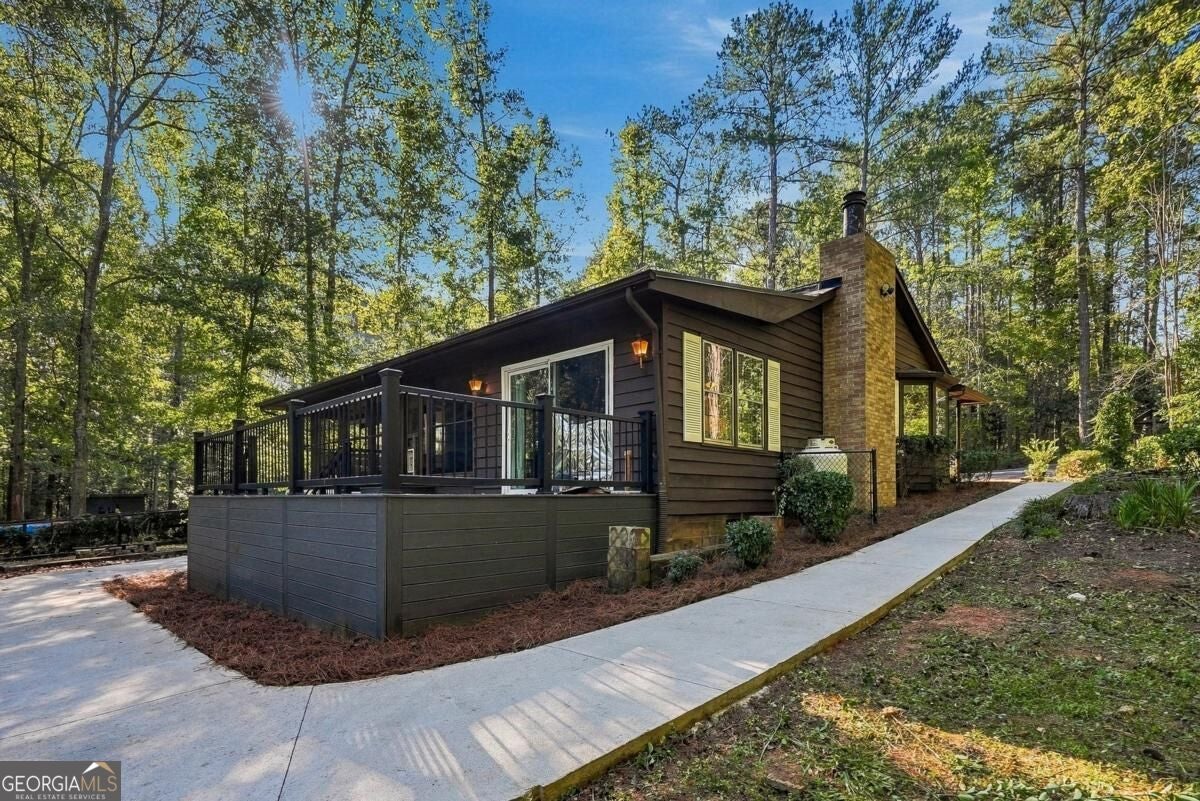 35 Point North DR