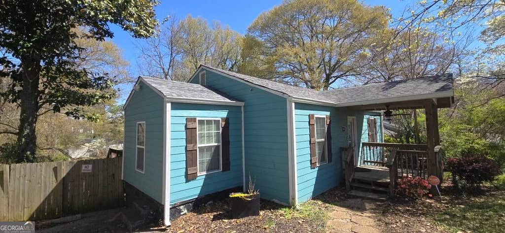 Photo of 1901 E Farris Avenue, East Point, GA 30344 (MLS # 10820624)