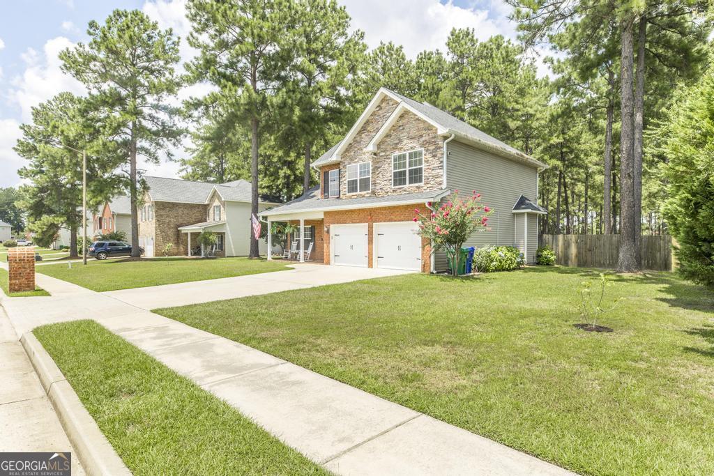 102 Forestbrooke WAY