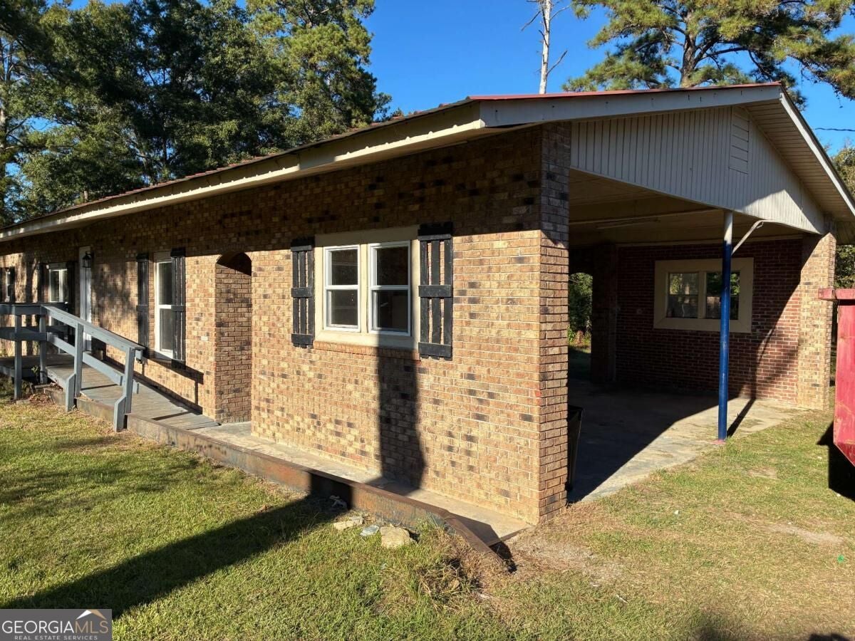 129 Industrial Blvd