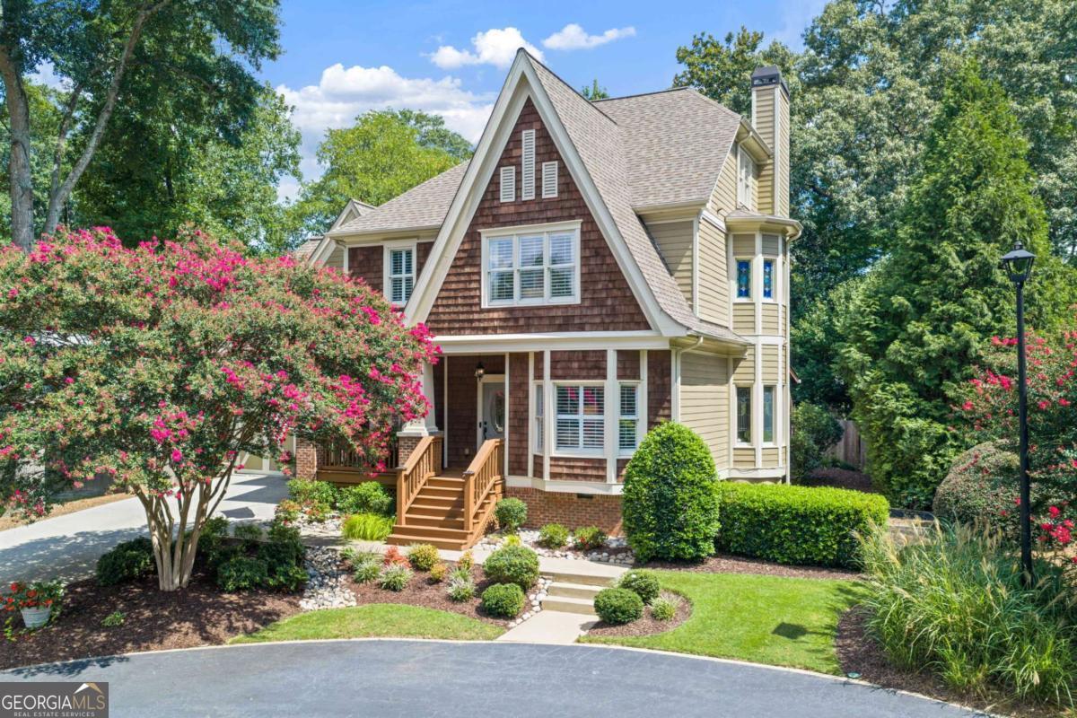 536 Peachtree Oak DR