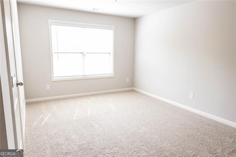 Canton, Georgia 30115, United States, 6 Bedrooms Bedrooms, ,4 BathroomsBathrooms,Residential,Active,158224