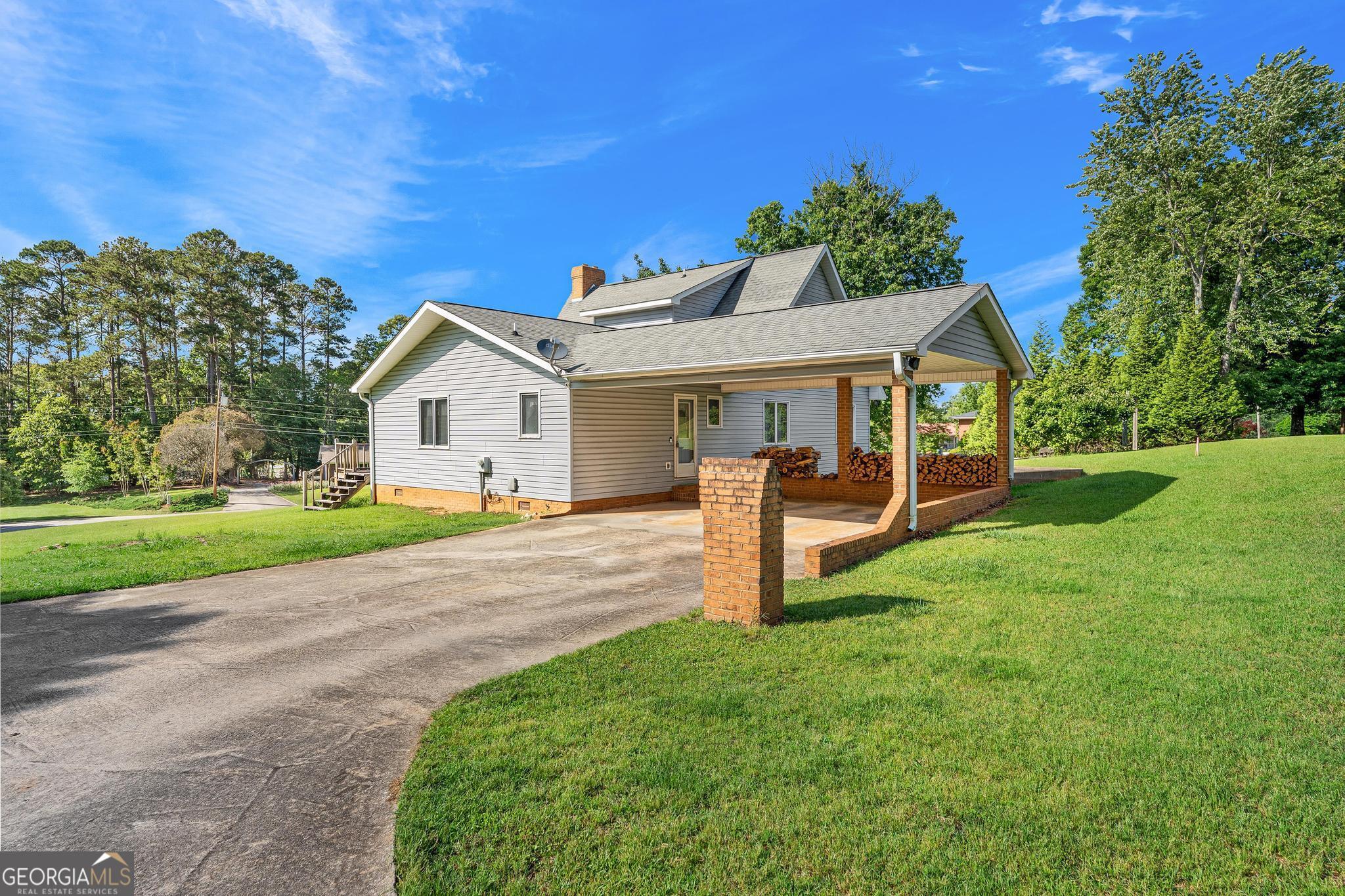 119 Timberlane DR