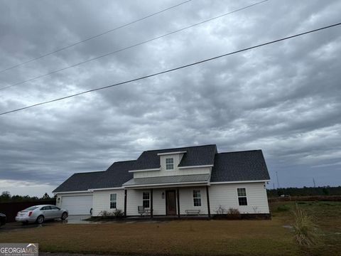 A home in Baxley