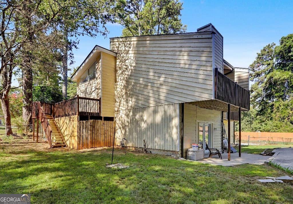 Photo of 915 Strawberry Court, Ellenwood, GA 30294 (MLS # 10832935)