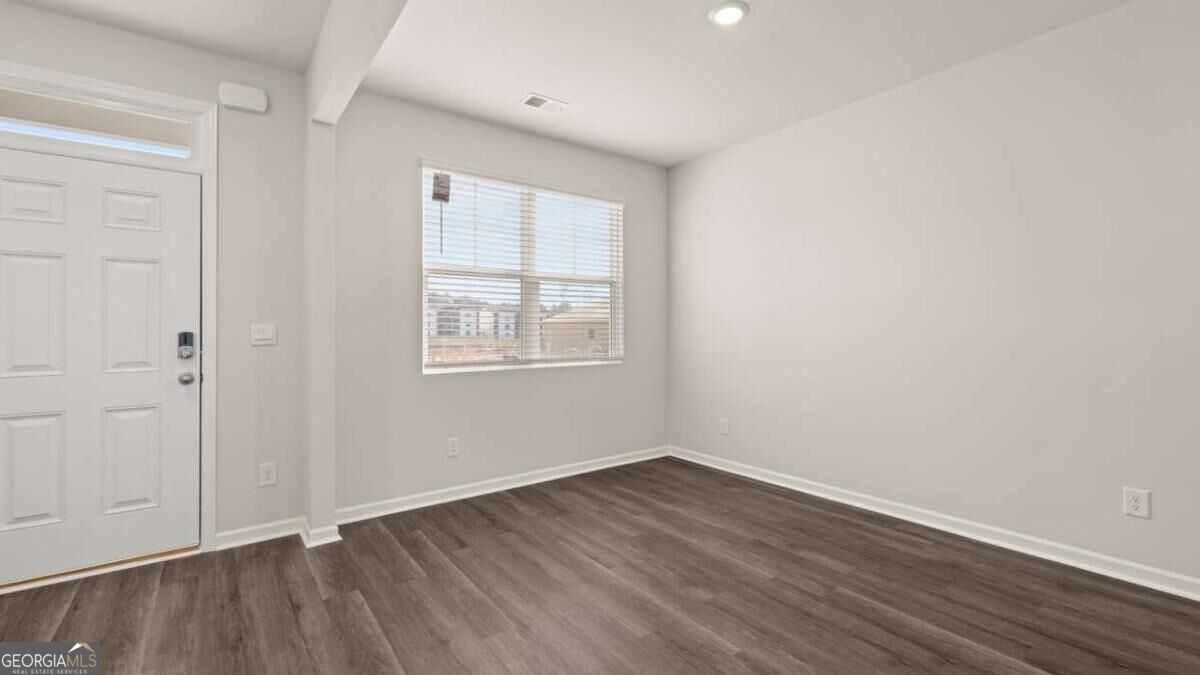 217 Villa DR