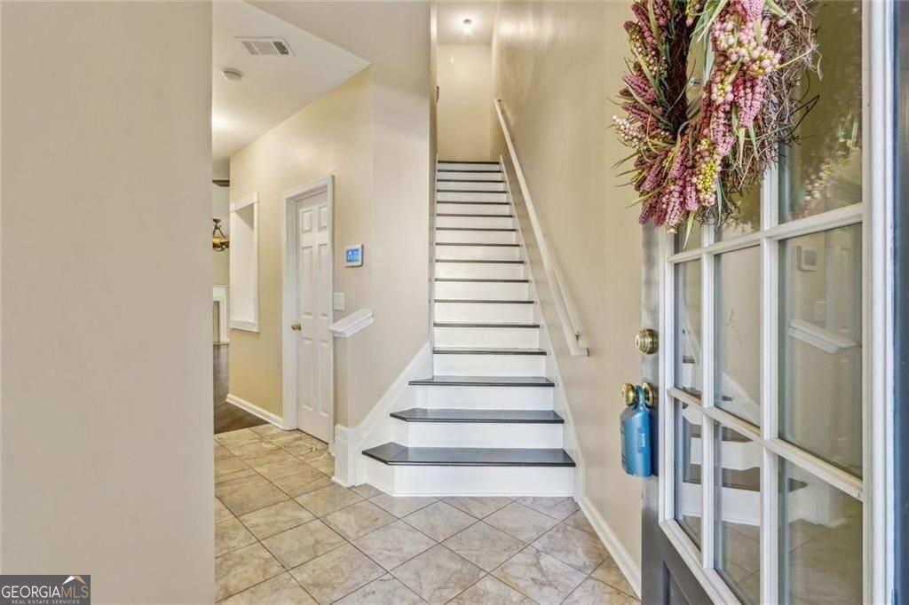 1831 Waterside DR NW 35