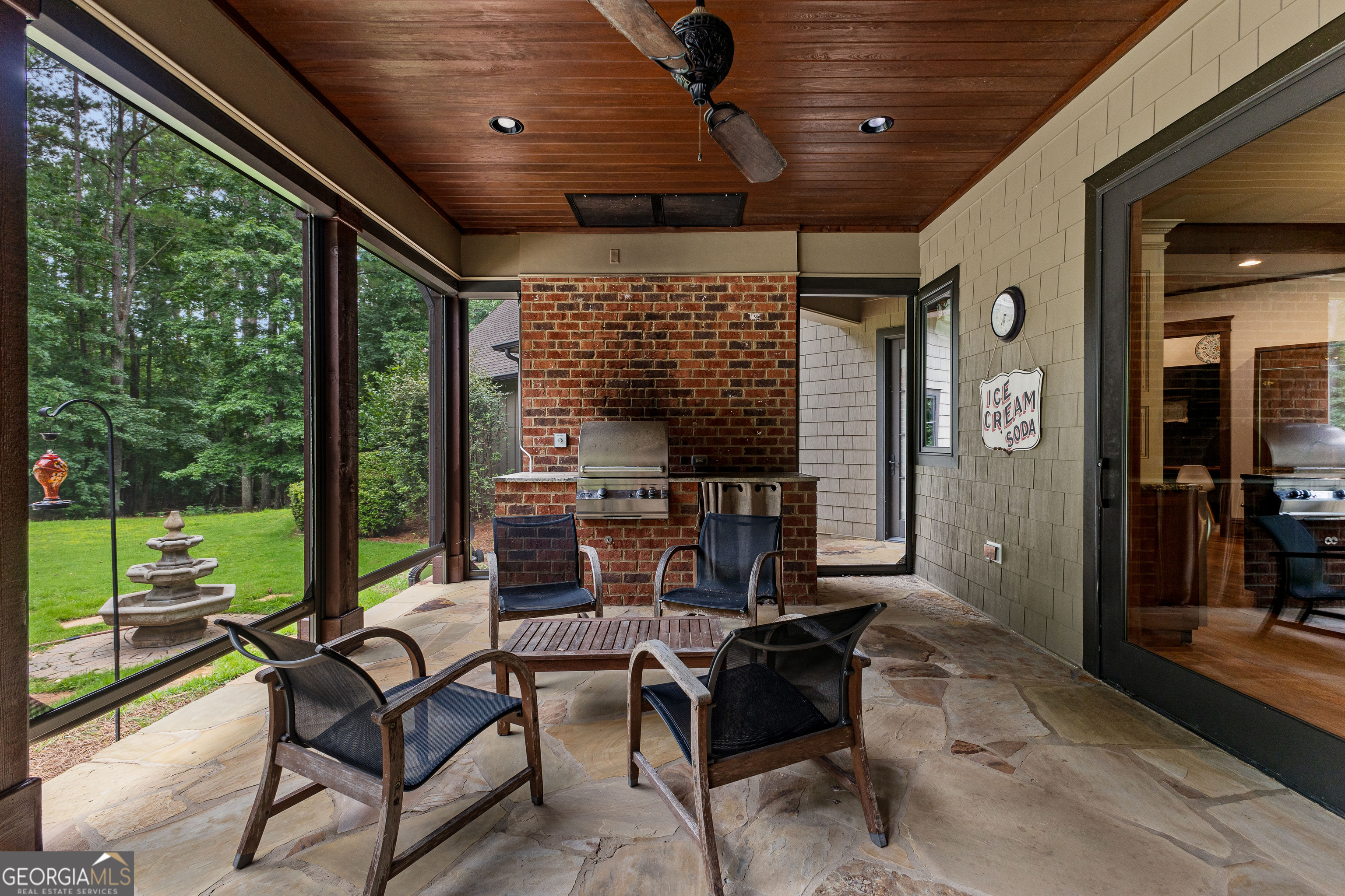 Fayetteville, Georgia 30215, United States, 5 Bedrooms Bedrooms, ,7 BathroomsBathrooms,Residential,Active,181373