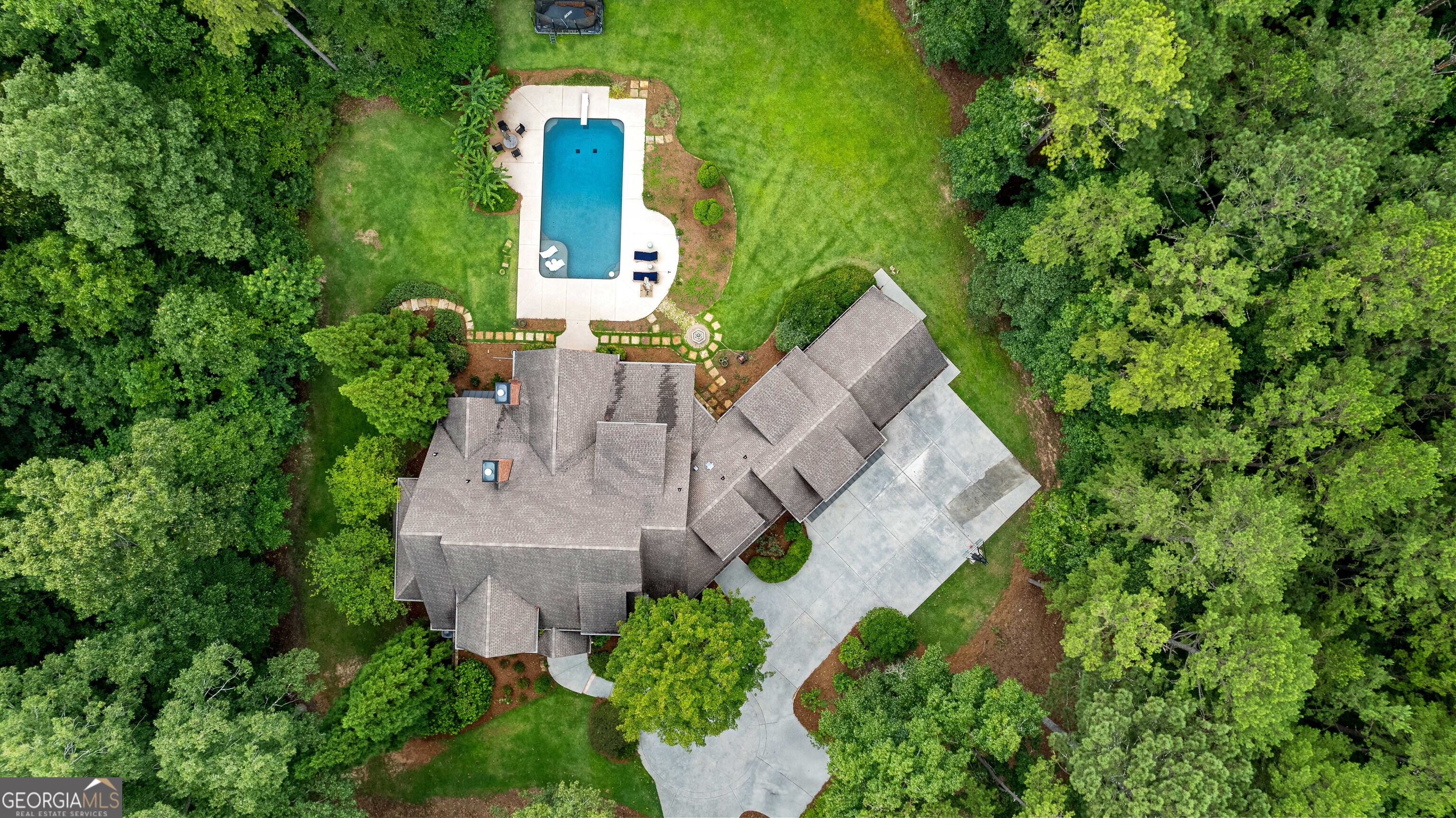 Fayetteville, Georgia 30215, United States, 5 Bedrooms Bedrooms, ,7 BathroomsBathrooms,Residential,Active,181373