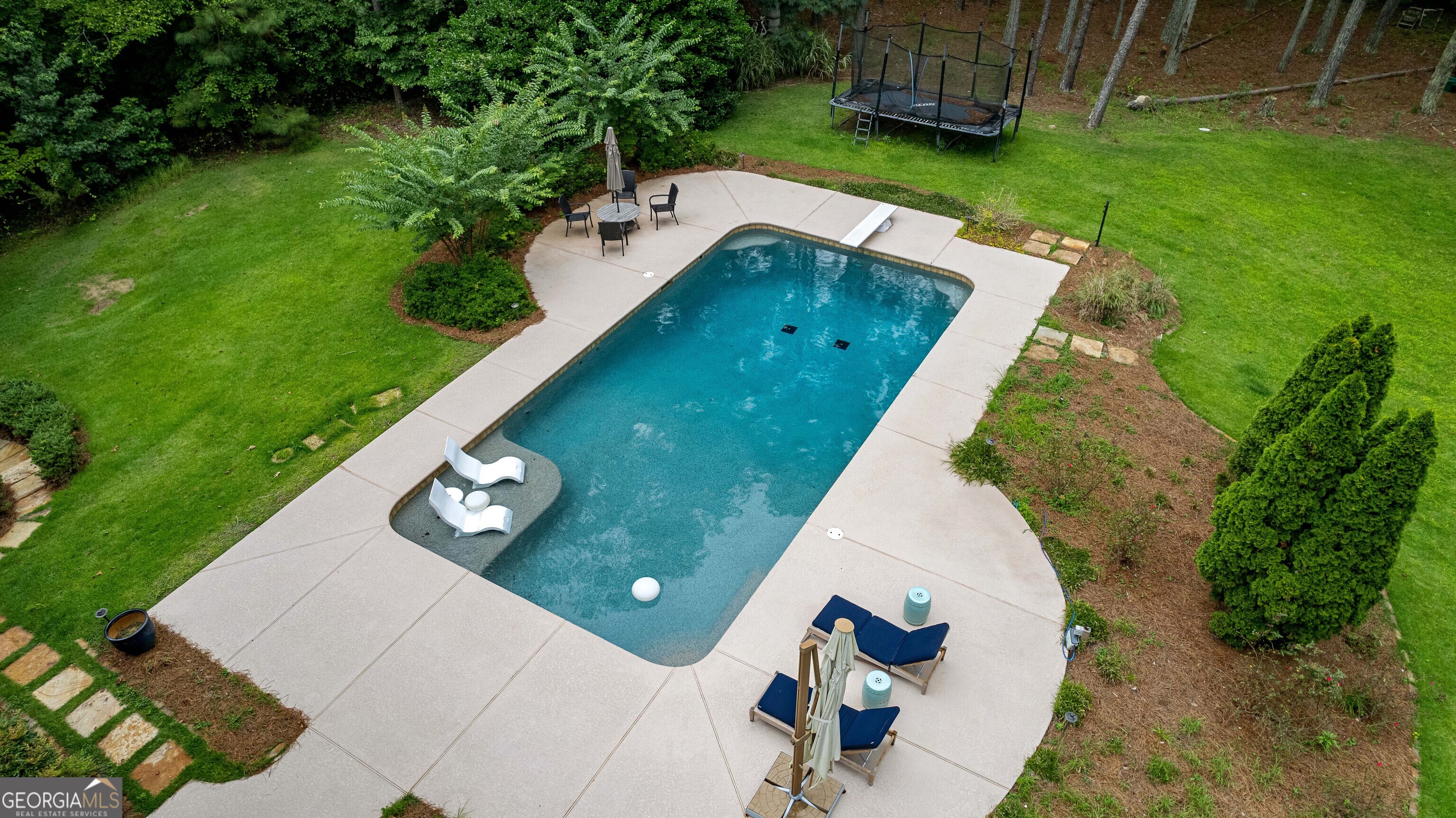 Fayetteville, Georgia 30215, United States, 5 Bedrooms Bedrooms, ,7 BathroomsBathrooms,Residential,Active,181373