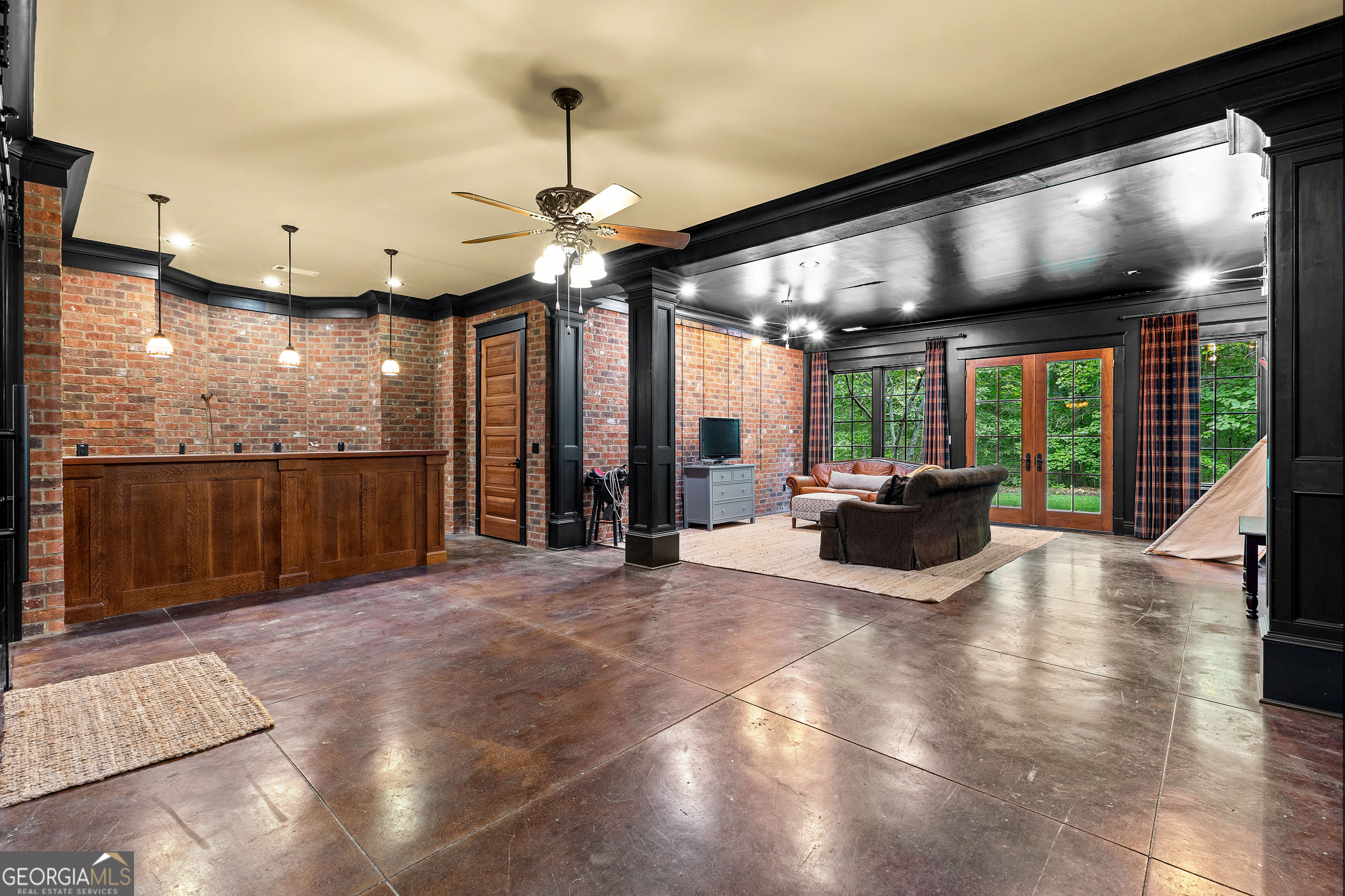 Fayetteville, Georgia 30215, United States, 5 Bedrooms Bedrooms, ,7 BathroomsBathrooms,Residential,Active,181373