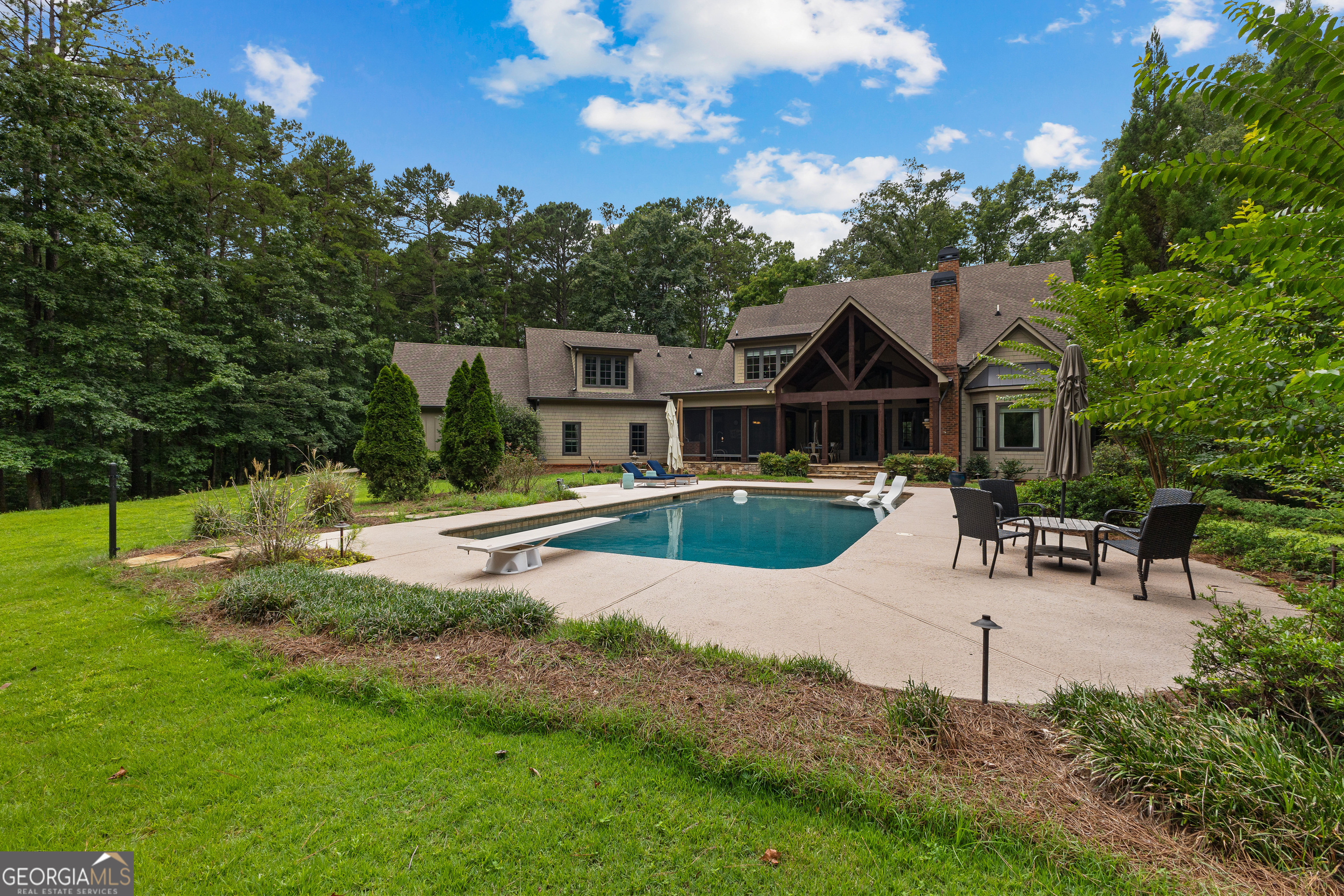 Fayetteville, Georgia 30215, United States, 5 Bedrooms Bedrooms, ,7 BathroomsBathrooms,Residential,Active,181373