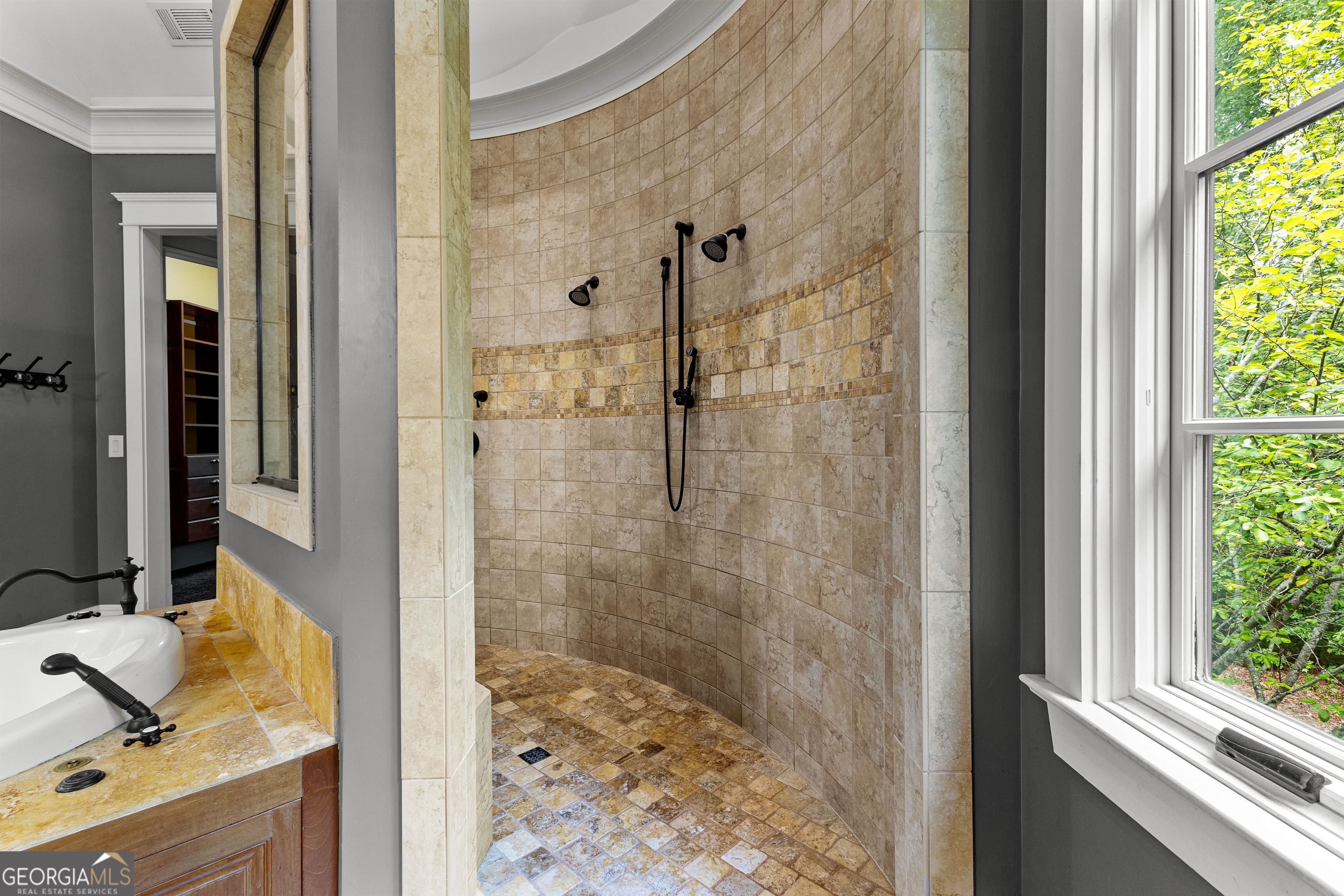 Fayetteville, Georgia 30215, United States, 5 Bedrooms Bedrooms, ,7 BathroomsBathrooms,Residential,Active,181373