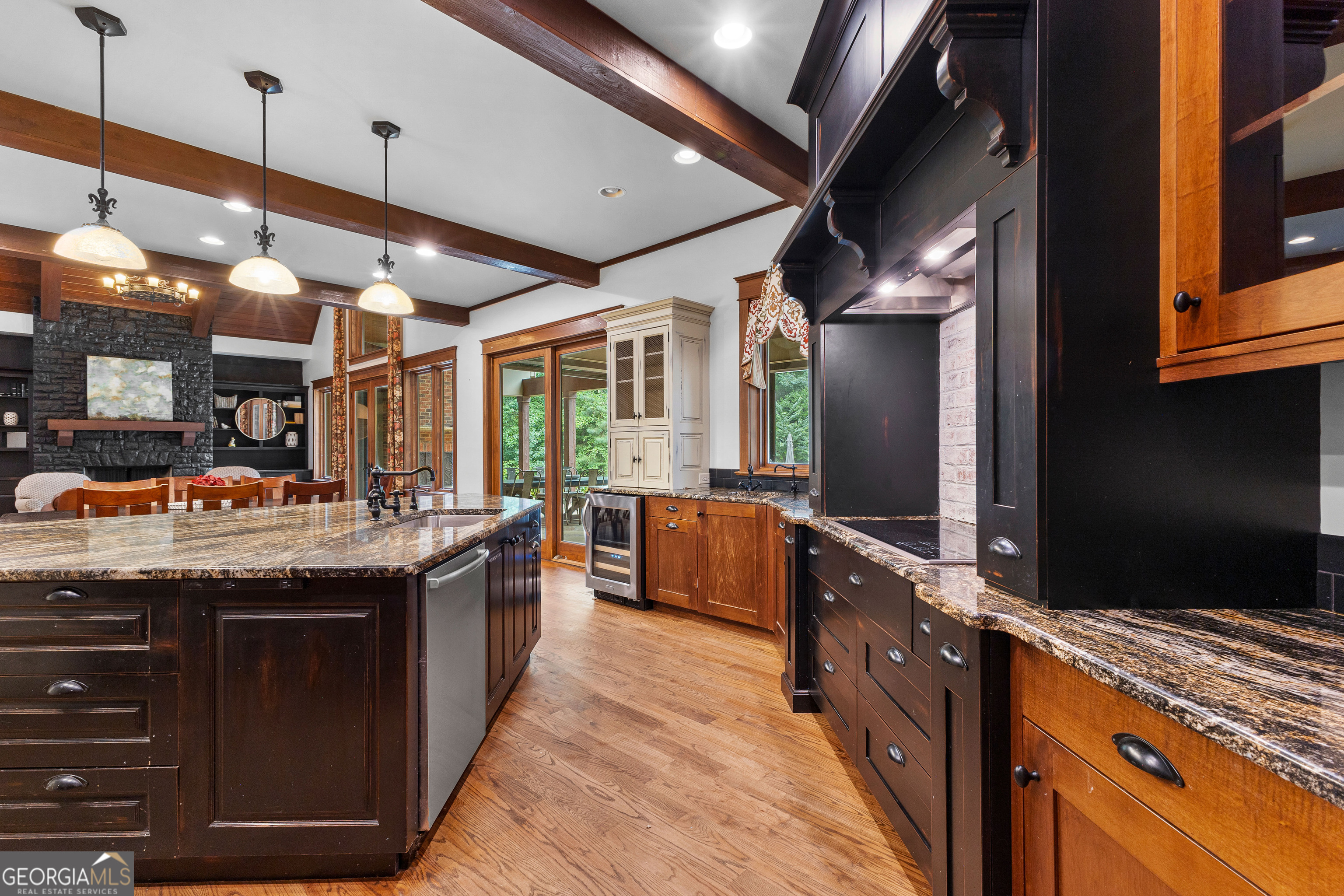 Fayetteville, Georgia 30215, United States, 5 Bedrooms Bedrooms, ,7 BathroomsBathrooms,Residential,Active,181373