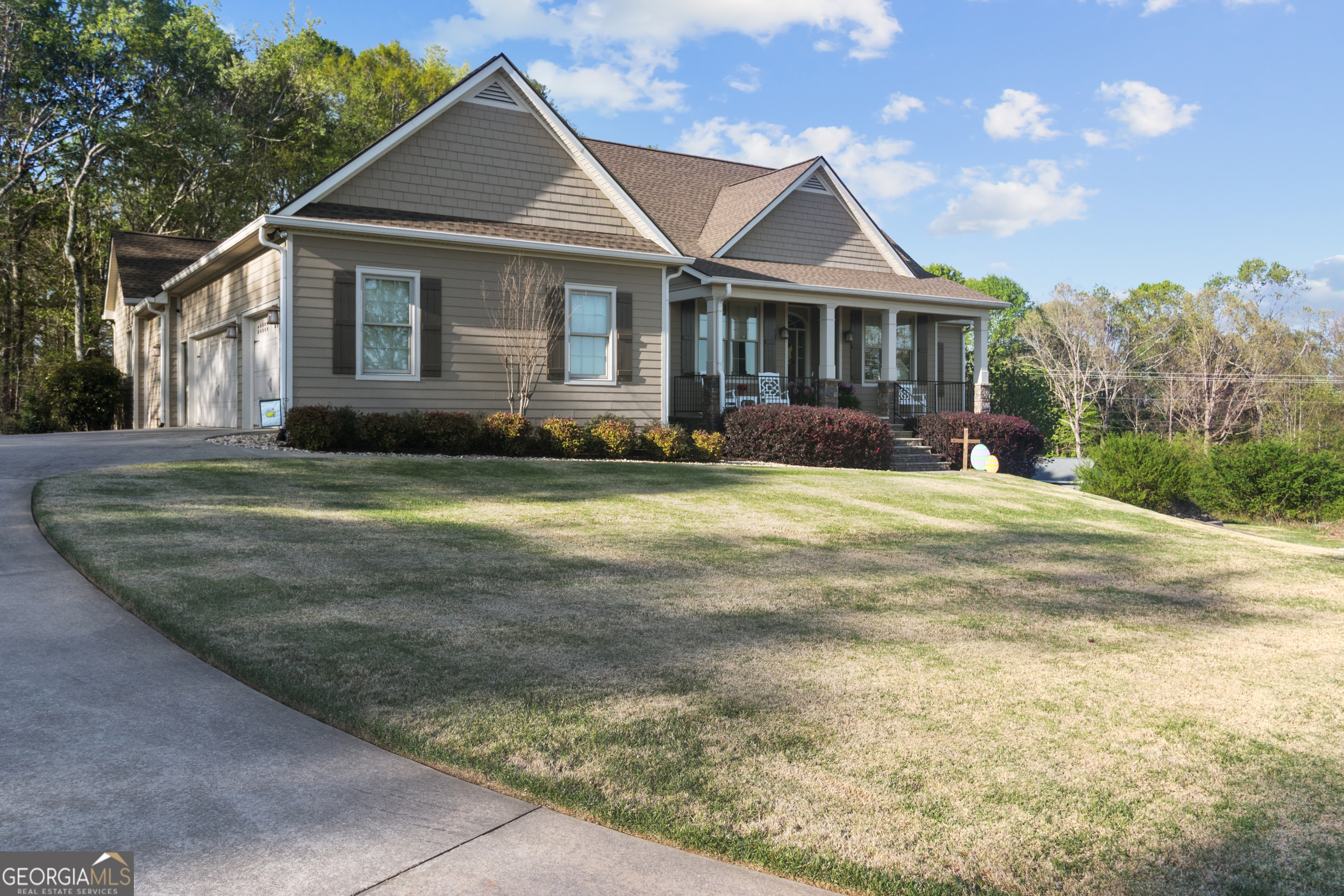 1133 Sydney LN