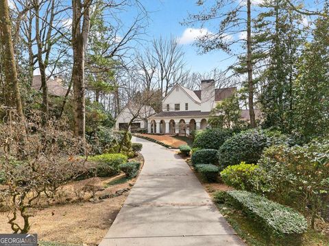 Photo of 5680 Glen Errol Rd, Atlanta, GA 30327 (MLS # 10698609)