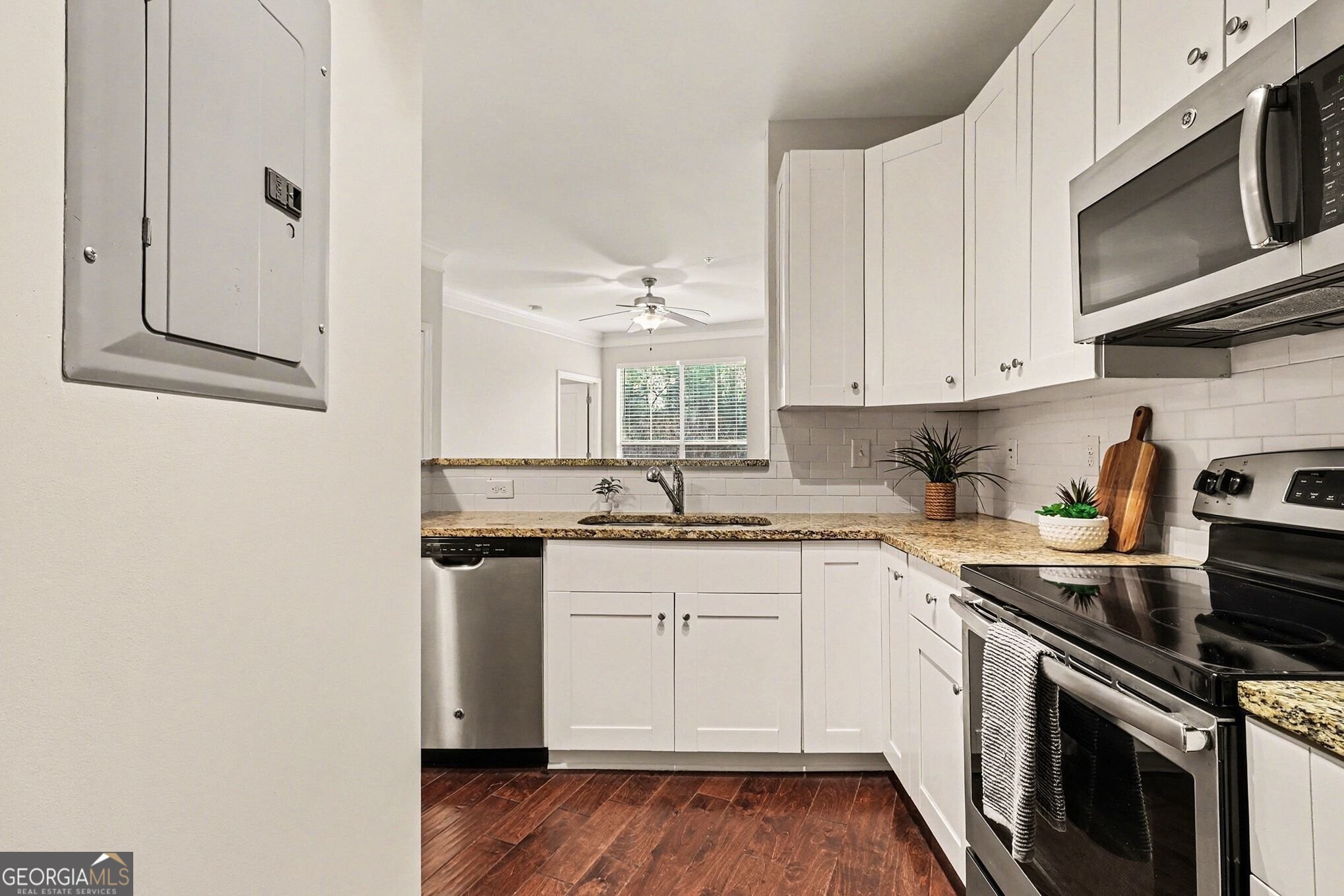 10 Perimeter Summit BLVD NE 4143