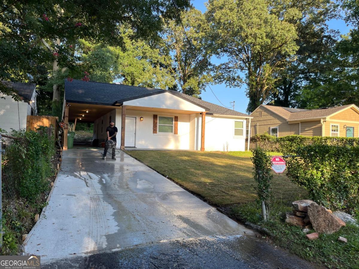 1426 Elizabeth AVE SW