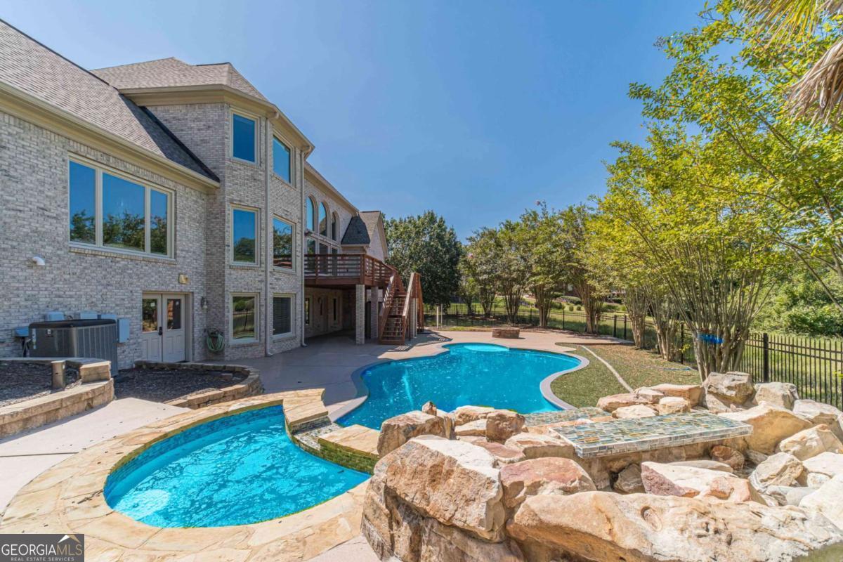 2609 Jacobs Crest CV