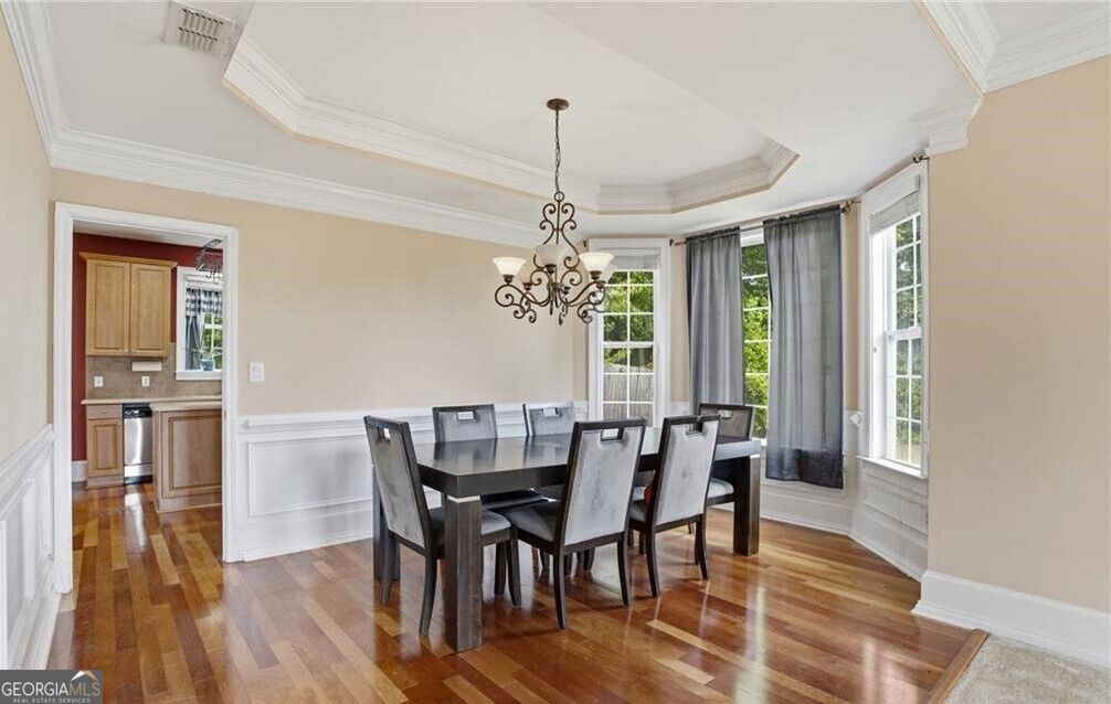 1700 Rising View CIR