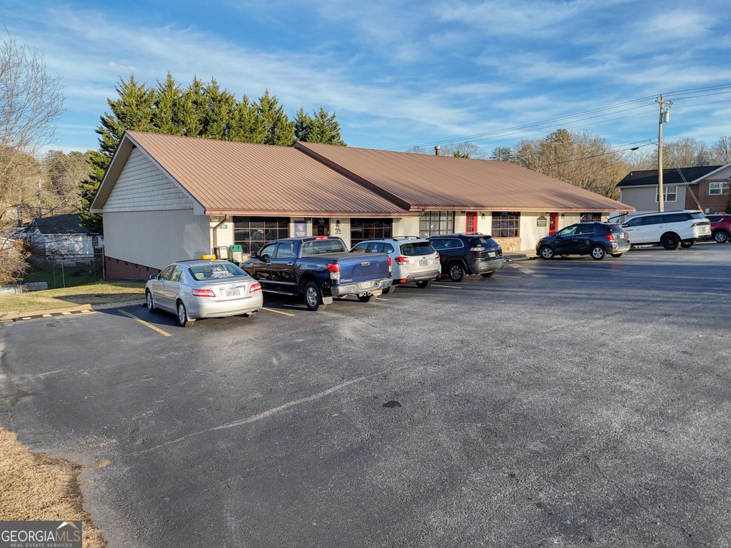 Photo of 211 Cleveland Street #B, Blairsville, GA 30512 (MLS # 10667251)