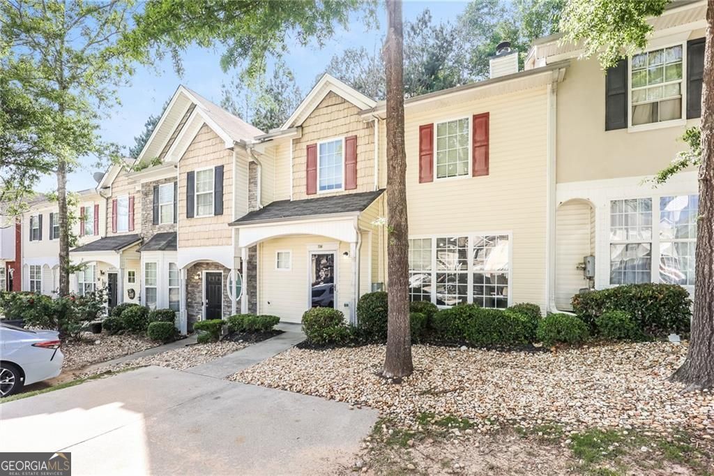 6073 Camden Forrest DR