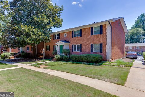 Photo of 4282 Roswell Road NW #D2, Atlanta, GA 30342 (MLS # 10663856)