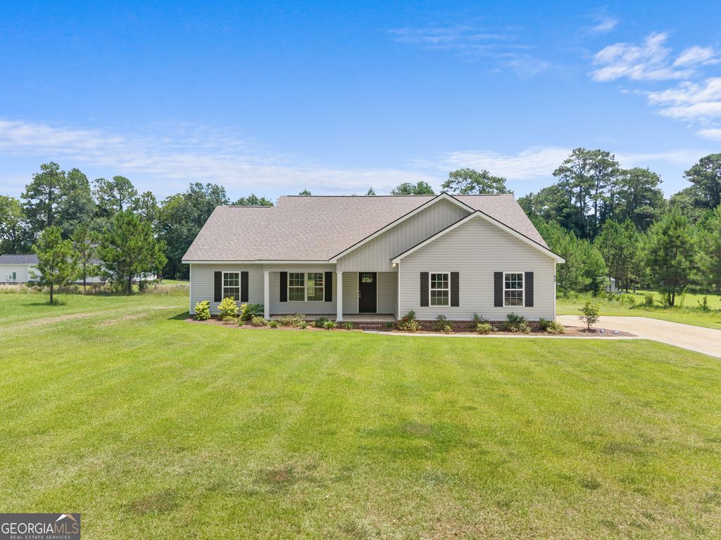 Photo of 77 B Stubbs Road, Statesboro, GA 30461 (MLS # 10808970)
