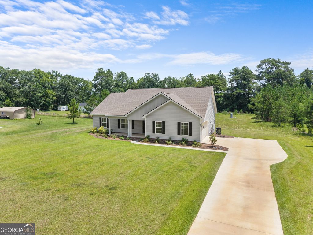 Photo of 77 B Stubbs Road, Statesboro, GA 30461 (MLS # 10808970)