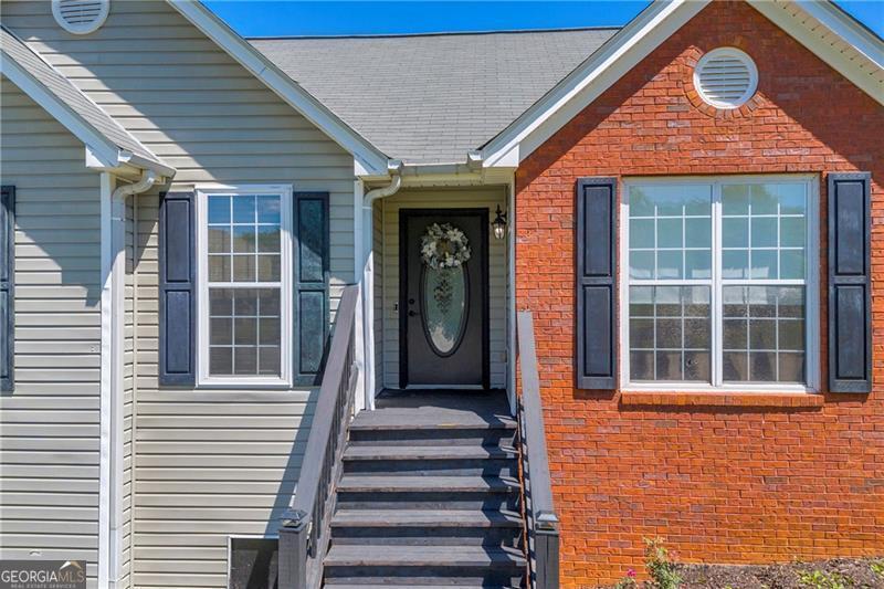 107 Timothy LN