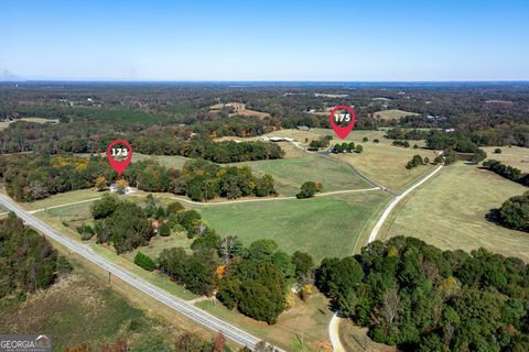 Photo of 175 DEER CREEK FARM Road, Hartwell, GA 30643 (MLS # 10619502) Photo of 175 DEER CREEK FARM Road, Hartwell, GA 30643 (MLS # 10619502)