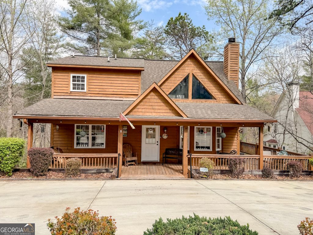 Photo of 703 Zeppelin Strasse, Helen, GA 30545 (MLS # 10721995)