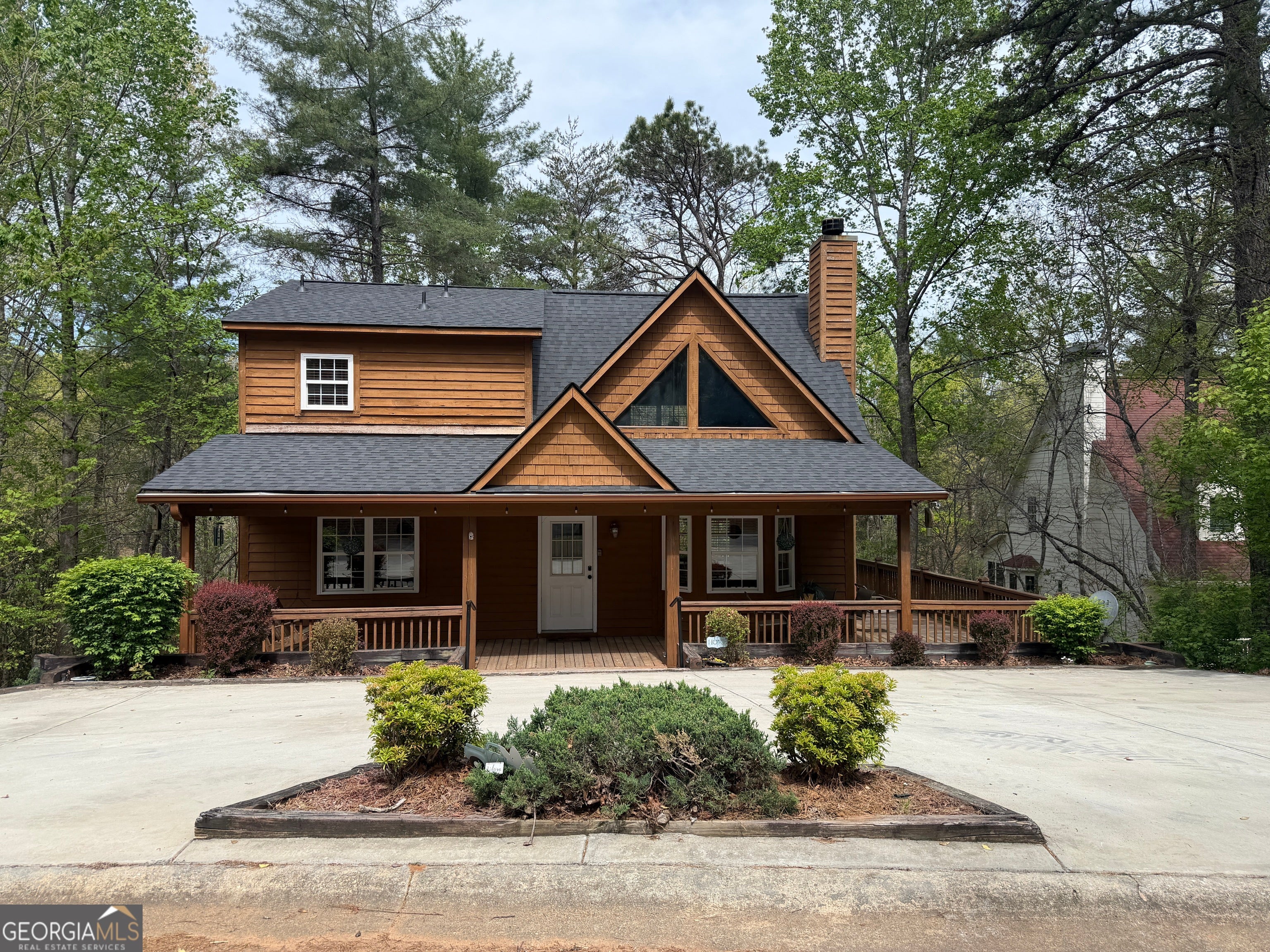 Photo 1 of 28 — 703 Zeppelin Strasse, Helen, GA 30545