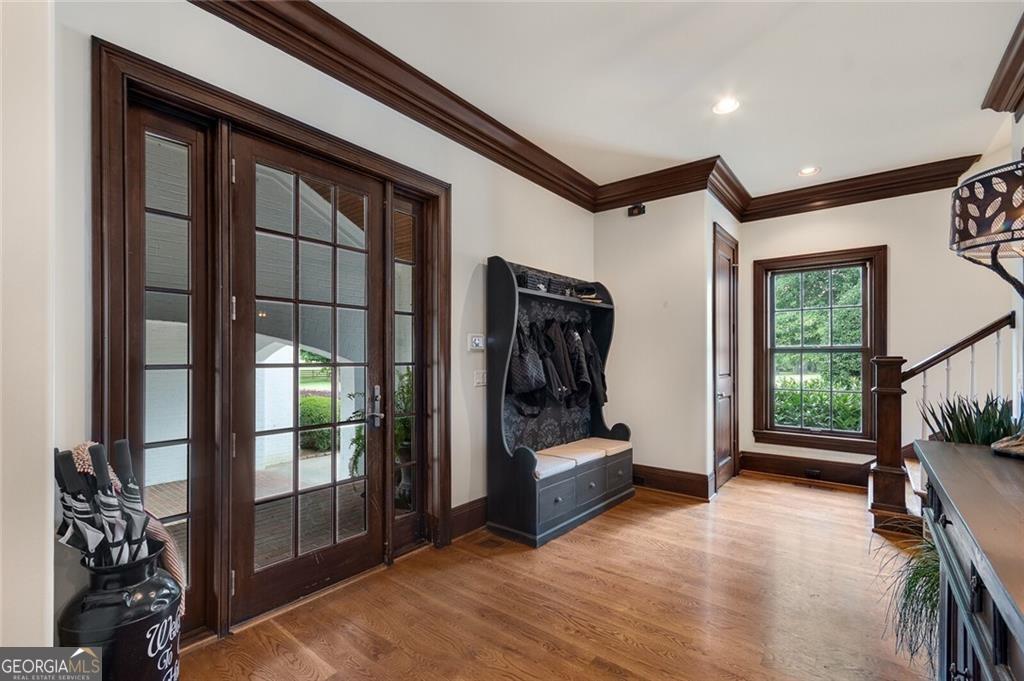 211 Darby RD SW