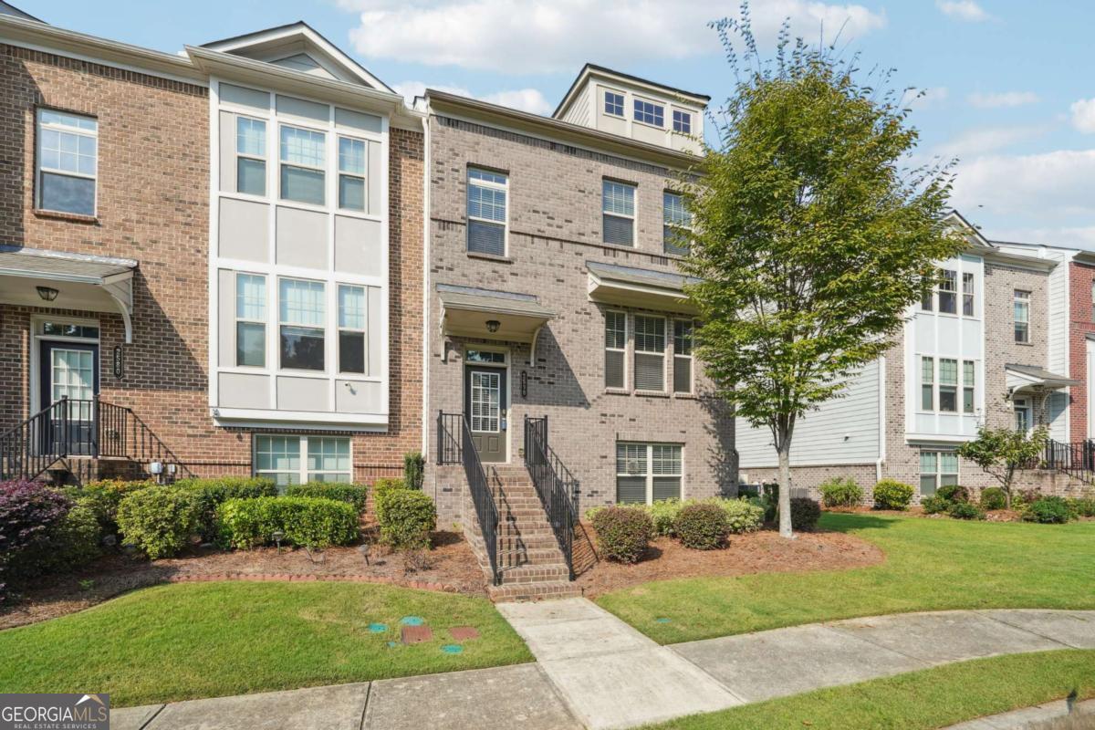 2590 Village Place DR