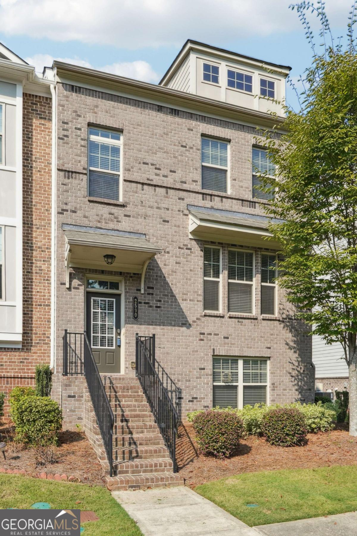2590 Village Place DR