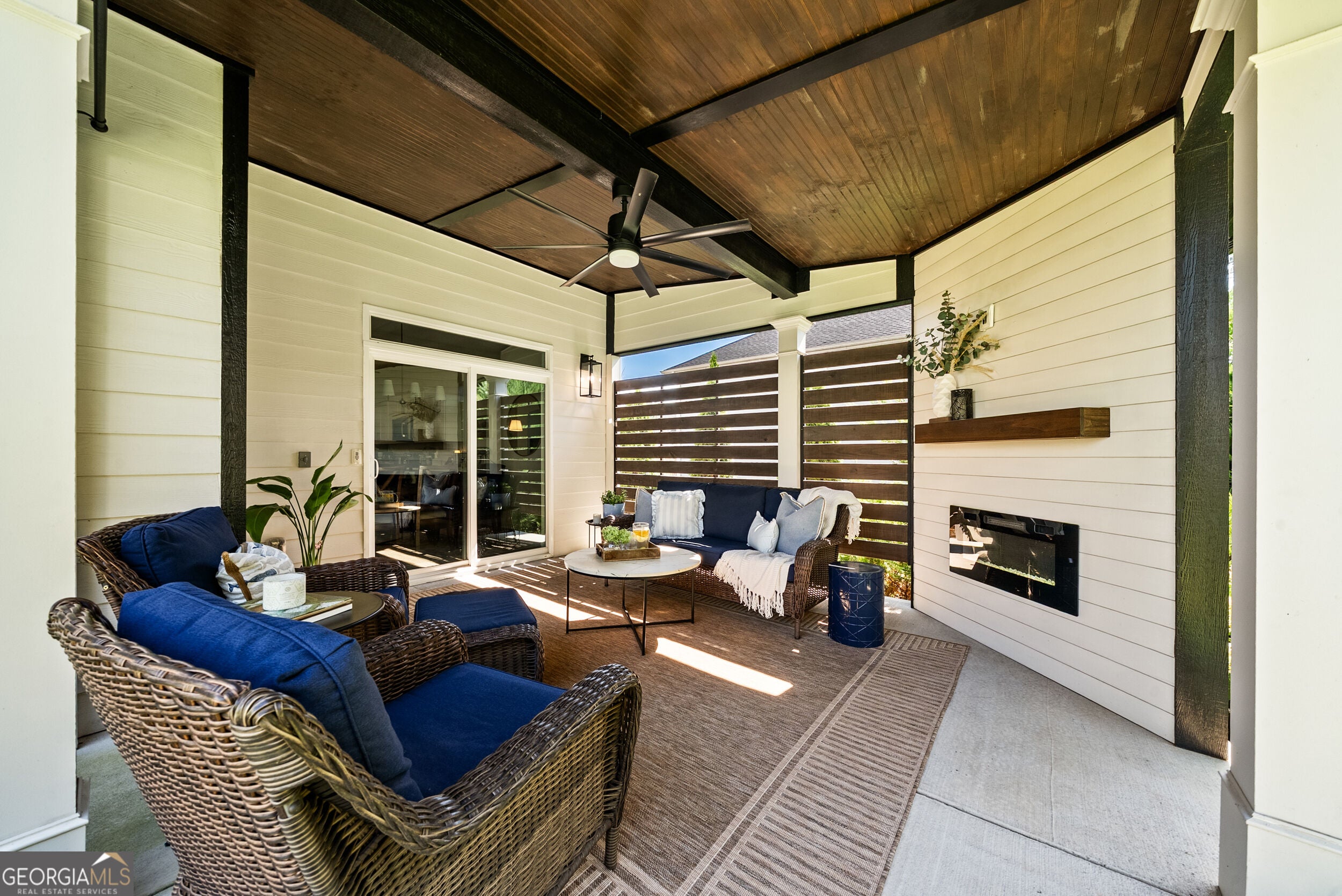8020 Veranda CURV