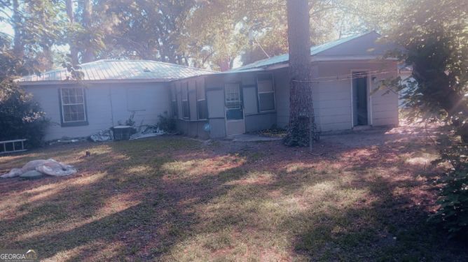 104 Daniel CT