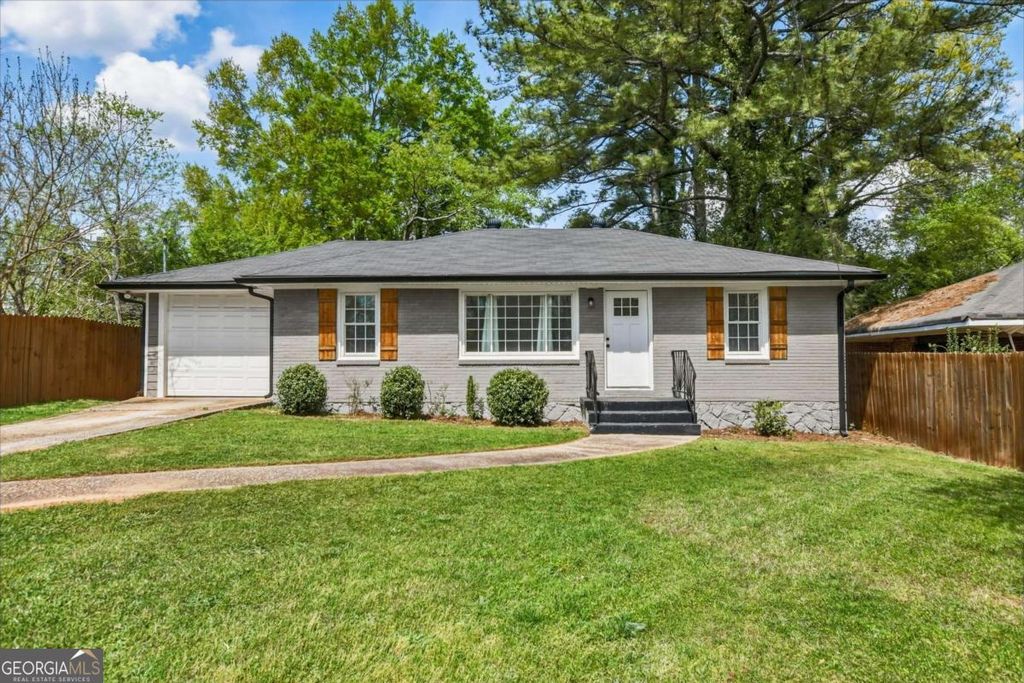 Photo of 2866 Belvedere Lane, Decatur, GA 30032 (MLS # 10724971)