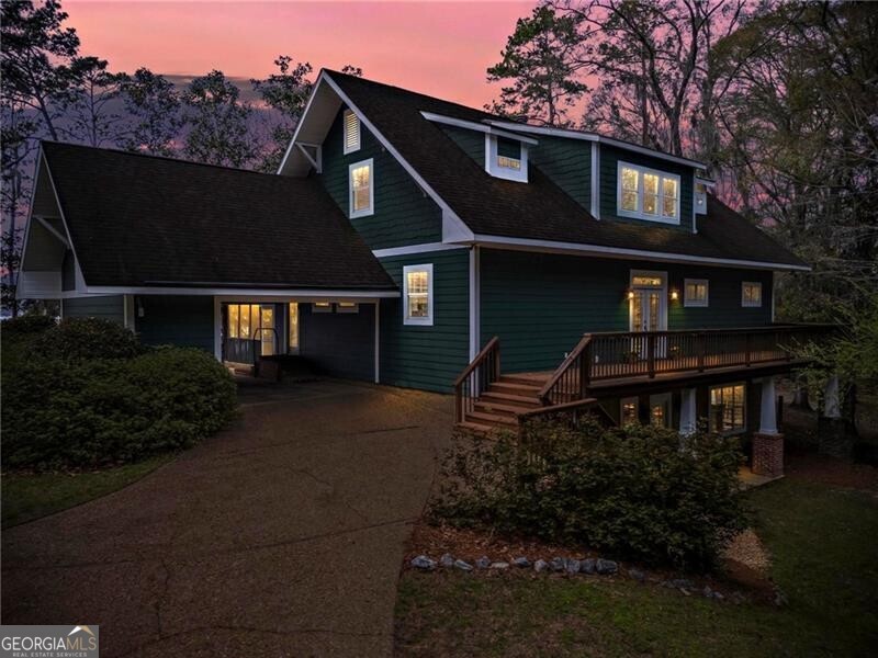 12 Rosalyn RD