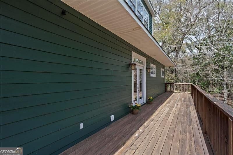 12 Rosalyn RD