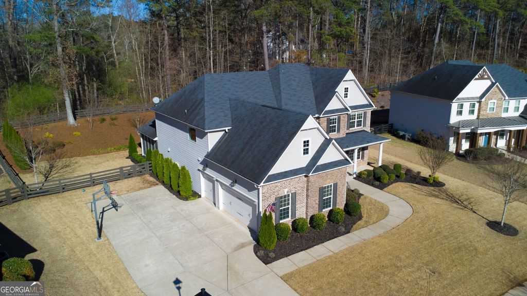 Photo of 6660 Canyon Cove, Cumming, GA 30028 (MLS # 10711930)