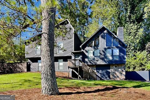 570 Charing Cross DR Marietta GA 30066