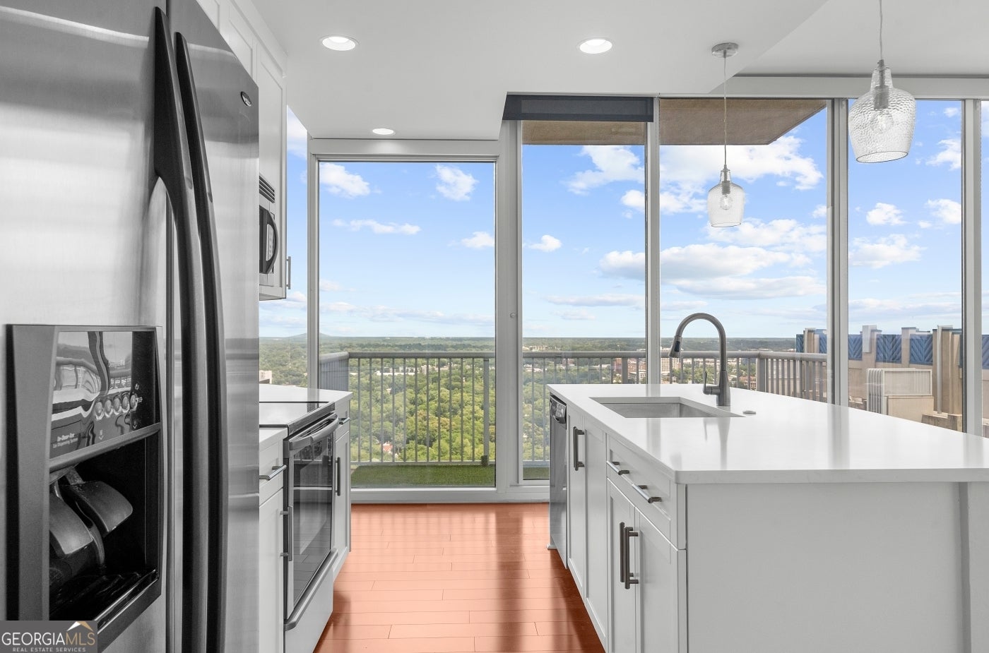 855 Peachtree ST NE 2513